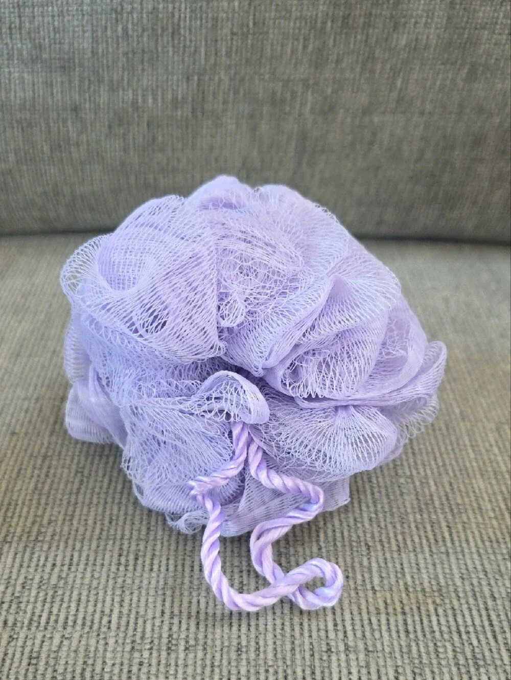 JLO Glow After Dark Shower Gel, 6.7floz. with Purple Bath Loofah Sponge, New. - Picture 7 of 9